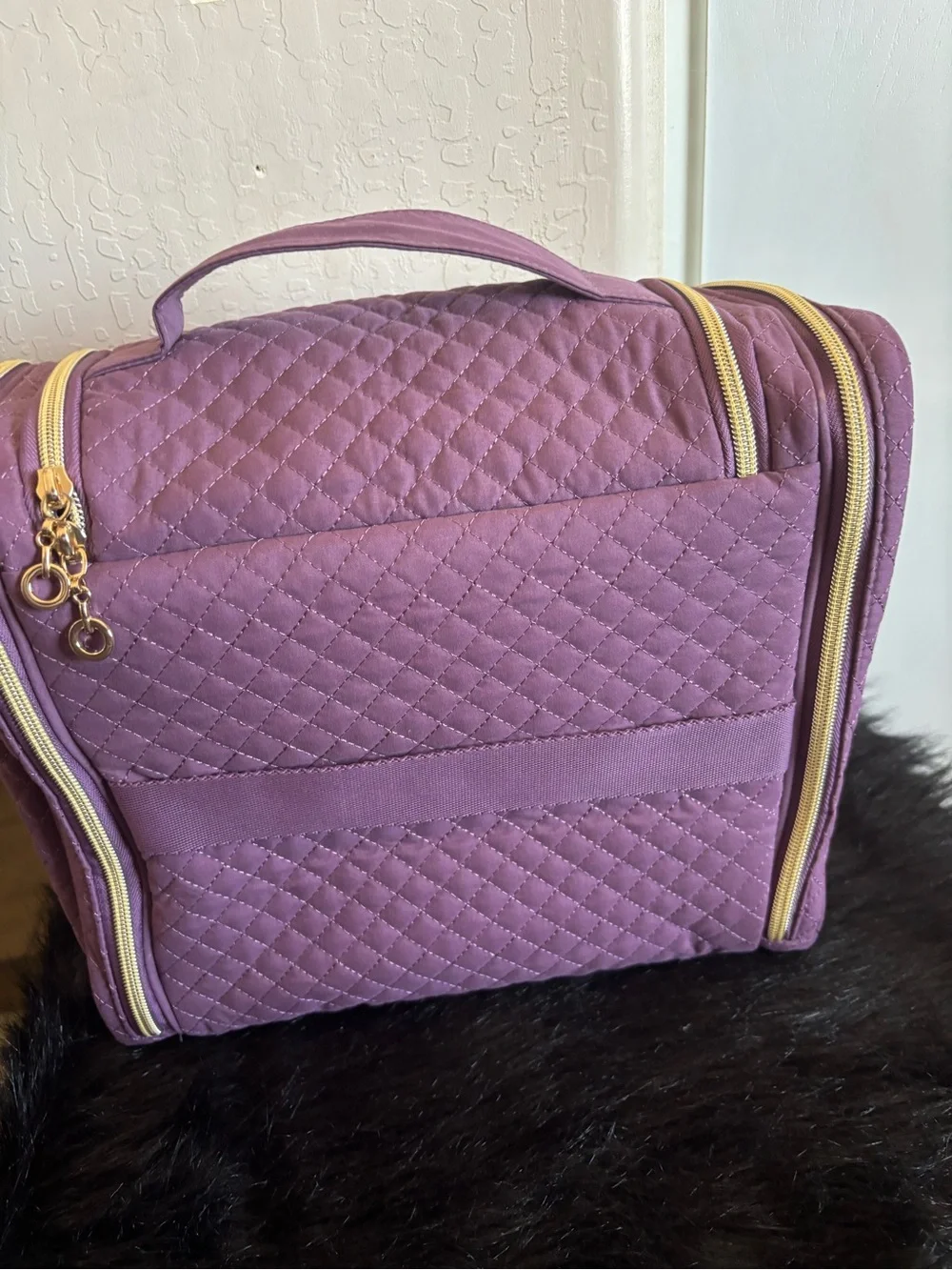 Bagsmart spacious quilted